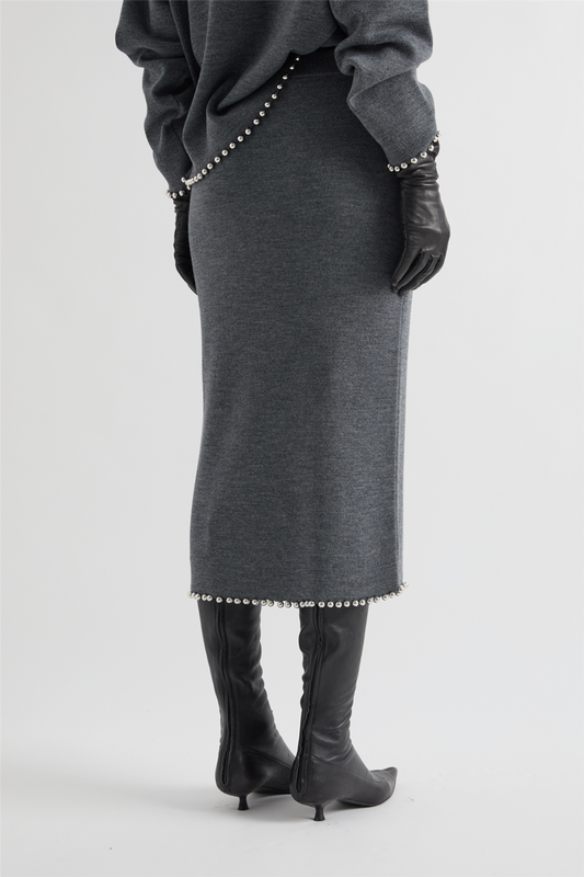 M6IZ38 skirt