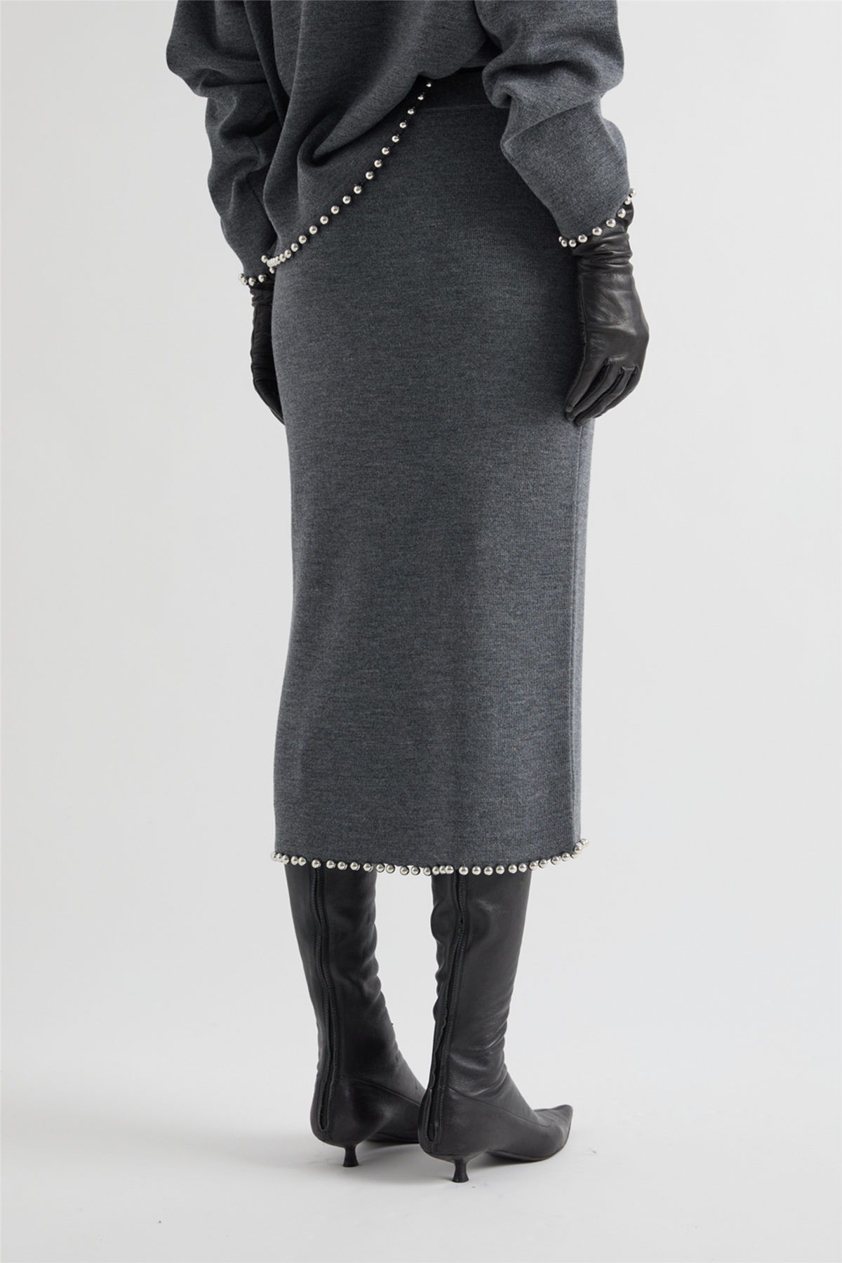 M6IZ38 skirt