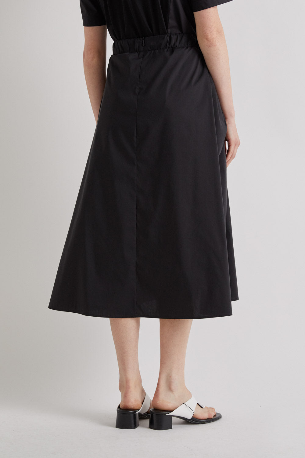 M6EB07 Skirt