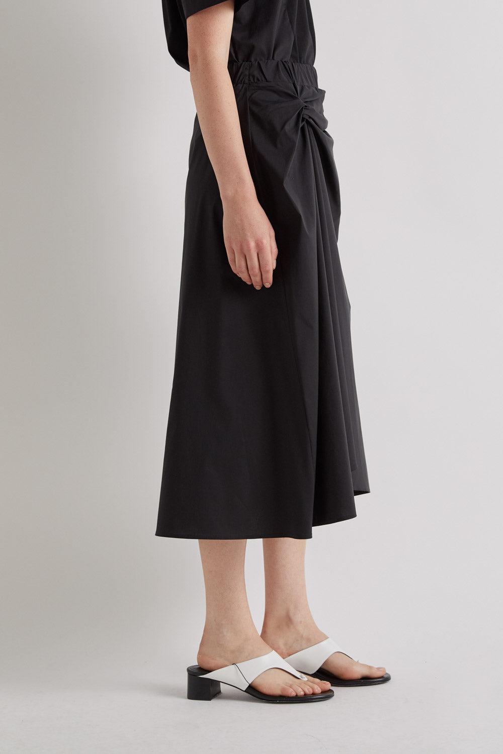 M6EB07 Skirt