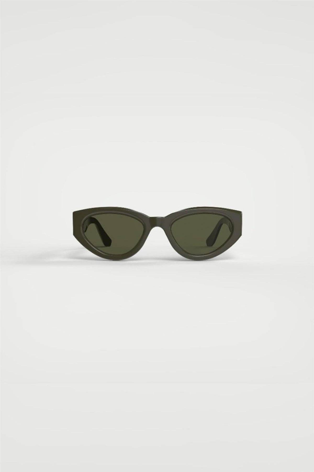 Cat eye frame