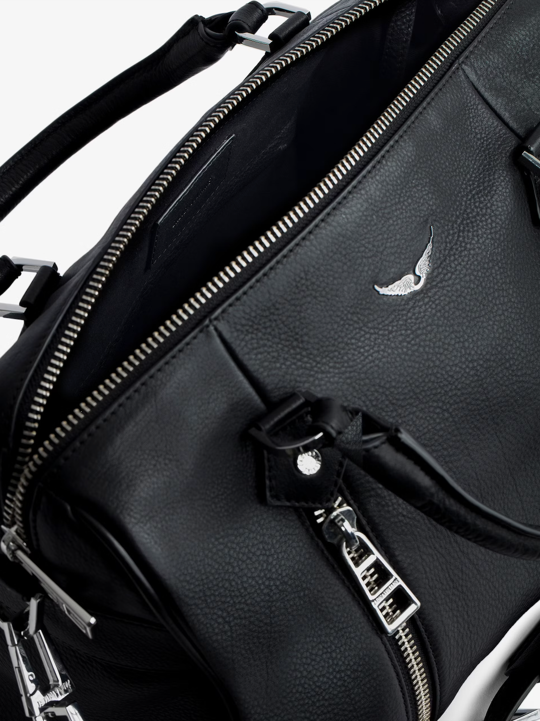 Sunny medium grained leather