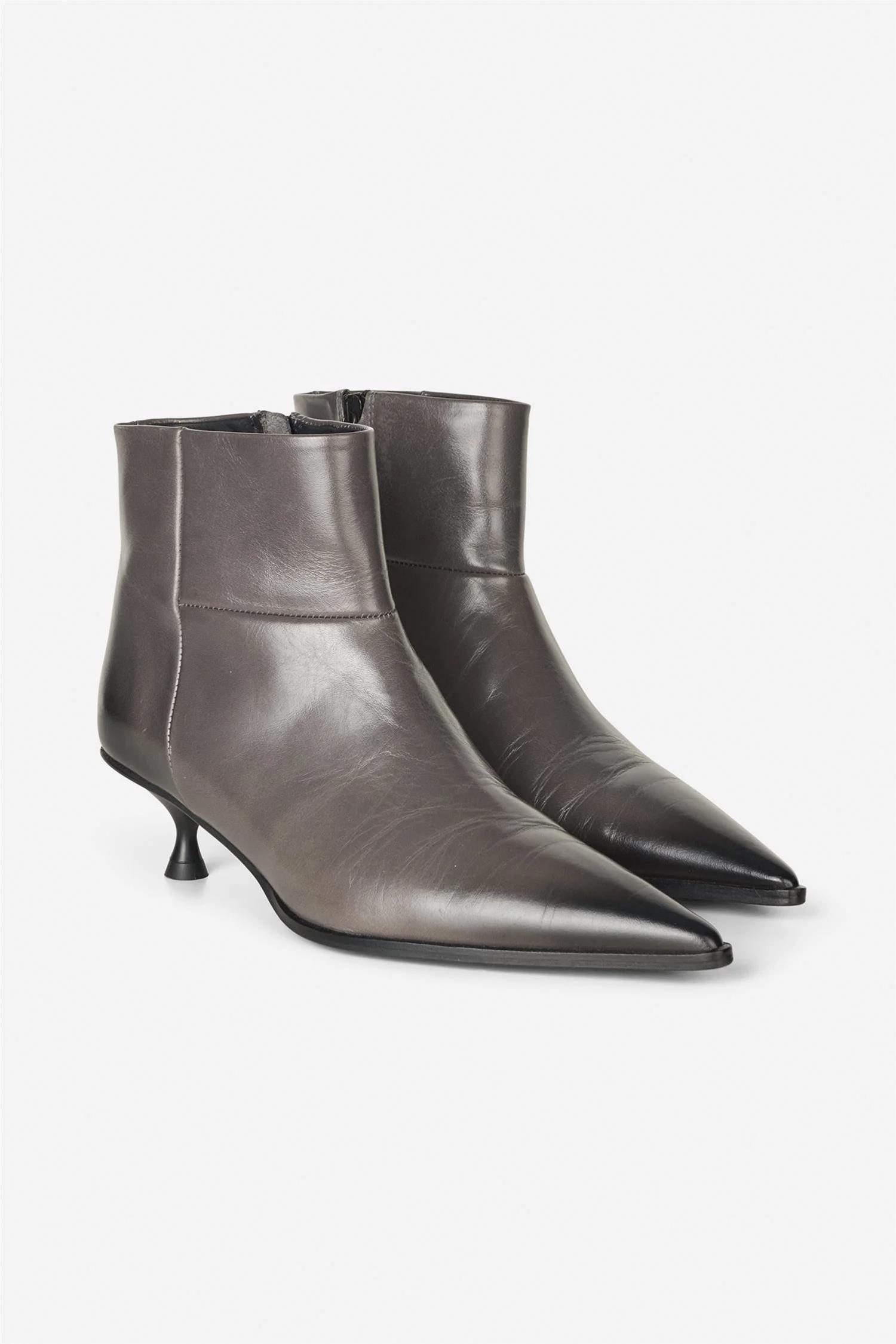 6c200255-9ee9-4fd7-9c91-7b5b84f67015.jpg Lemma boots - Bilde 1